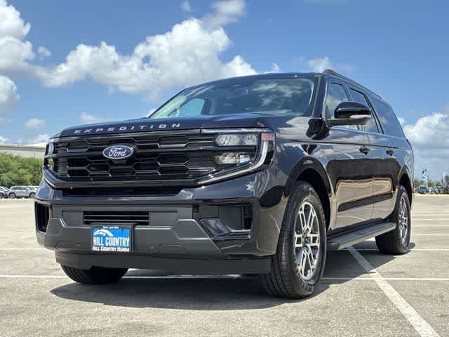 Used 2026 Ford Expedition Max Active RWD image 11