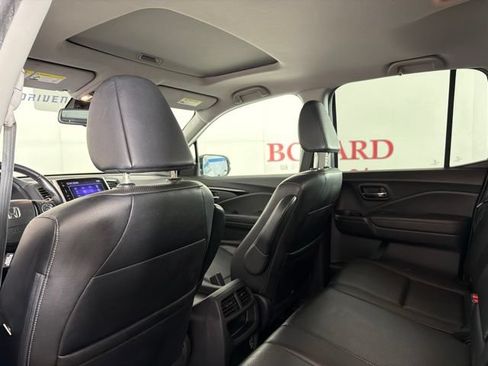Used 2019 Honda Ridgeline RTL-E image 32