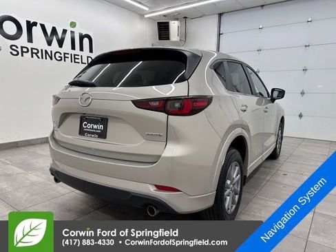 Used 2024 MAZDA CX-5 AWD 2.5 S w/ Select Package image 5