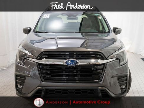 Used 2024 Subaru Ascent Limited w/ Technology Package AWD/4WD image 2
