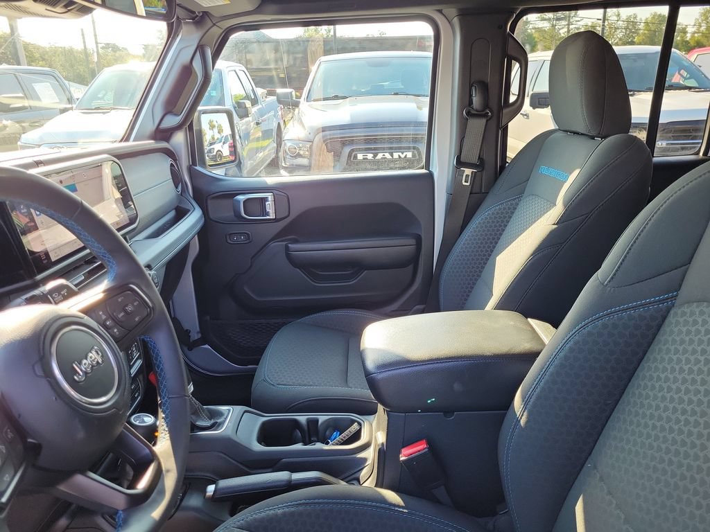 Used 2024 Jeep Wrangler Unlimited Rubicon 4xe AWD/4WD image 24