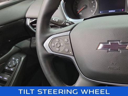 Used 2023 Chevrolet Traverse RS AWD/4WD image 22