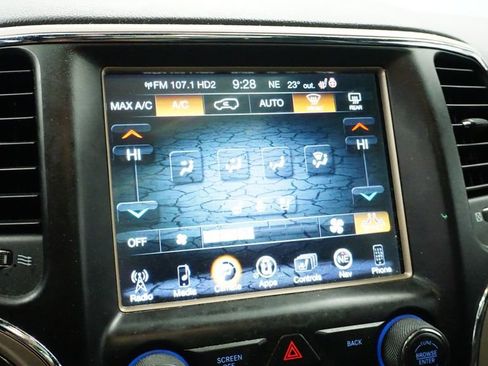 Certified 2017 Jeep Grand Cherokee Overland image 34