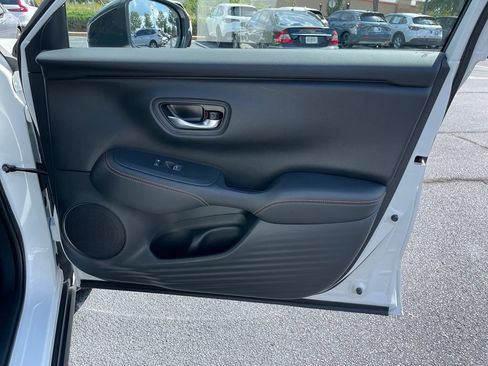 Certified 2026 Honda HR-V Sport image 29