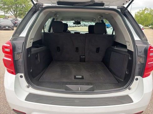 Used 2017 Chevrolet Equinox LS AWD/4WD image 16