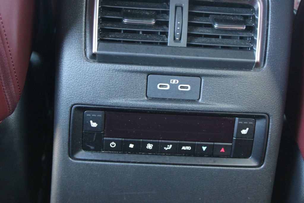 Used 2025 MAZDA CX-70 Plug-In Hybrid w/ Premium Plus AWD/4WD image 25