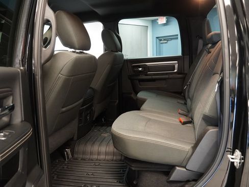 Used 2021 RAM 1500 Warlock AWD/4WD image 15