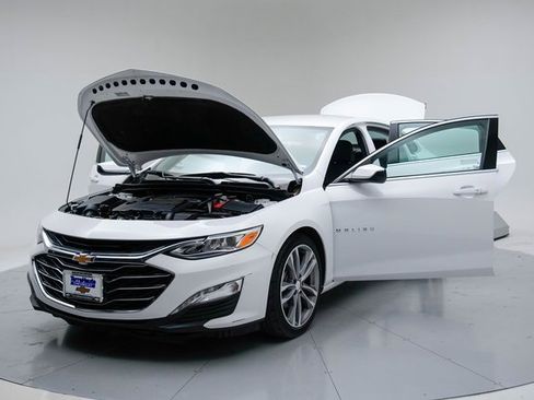 Used 2024 Chevrolet Malibu LT image 17