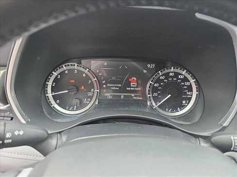 Used 2023 Toyota Highlander XLE AWD/4WD image 20