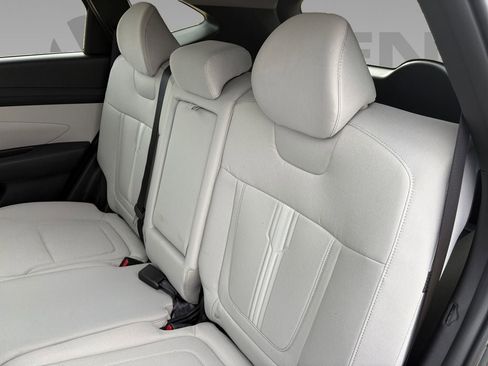 New 2026 Hyundai Tucson SEL image 3