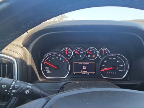 Used 2022 Chevrolet Silverado 1500 RST w/ Bed Protection Package AWD/4WD image 19