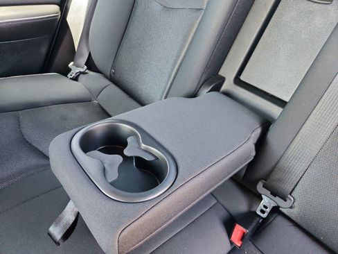 Used 2014 Dodge Avenger SE FWD image 13
