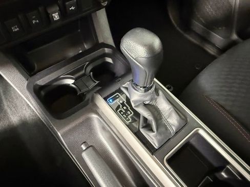 Used 2023 Toyota Tacoma SR5 image 31