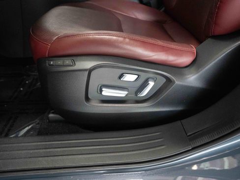 Used 2023 MAZDA CX-9 Carbon Edition AWD/4WD image 12