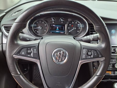 Used 2020 Buick Encore Preferred FWD image 11