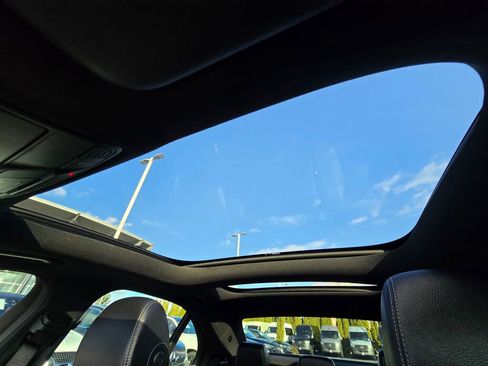 Used 2023 Mercedes-Benz E 450 4MATIC Sedan image 47