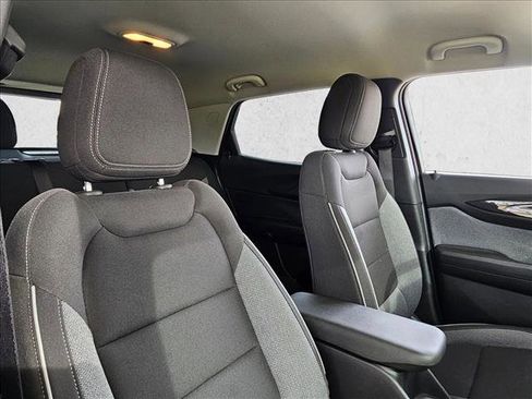 Used 2025 Chevrolet TrailBlazer LT image 25