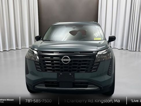 New 2026 Nissan Pathfinder Platinum w/ Cargo Package AWD/4WD image 2