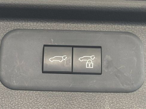 Used 2025 Toyota Grand Highlander FWD image 22