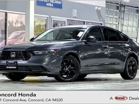 Used 2025 Honda Accord SE image 1