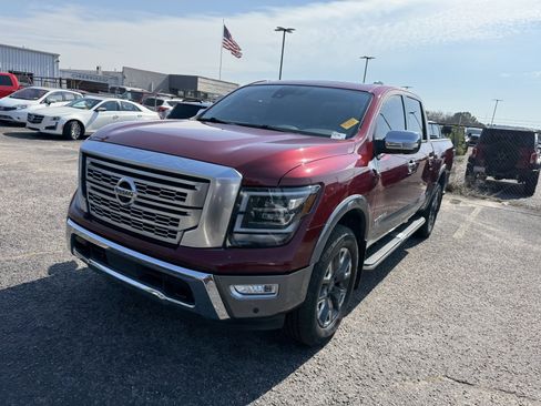 Used 2023 Nissan Titan Platinum Reserve w/ Moonroof Package image 4