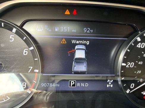 Used 2022 Nissan Frontier S w/ Technology Package AWD/4WD image 2