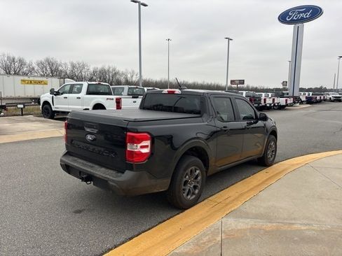 Used 2025 Ford Maverick XLT image 5