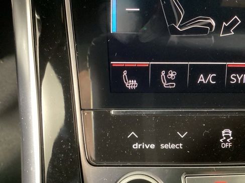 New 2026 Audi Q8 Premium Plus image 26