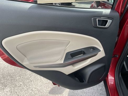 Used 2018 Ford EcoSport SE image 14