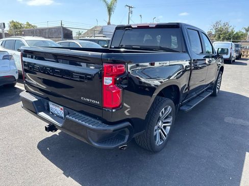 Used 2020 Chevrolet Silverado 1500 Custom w/ Custom Value Package RWD image 13