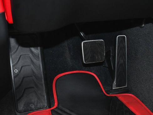 Used 2021 Aston Martin DBX Base image 20