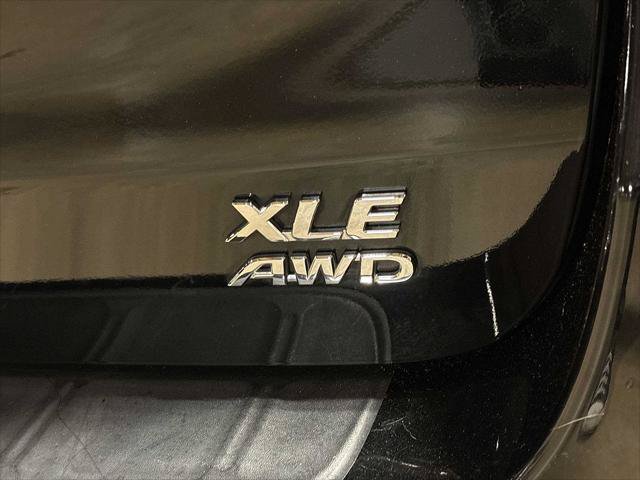 Certified 2017 Toyota Sienna XLE w/ XLE Navigation Package AWD/4WD image 29