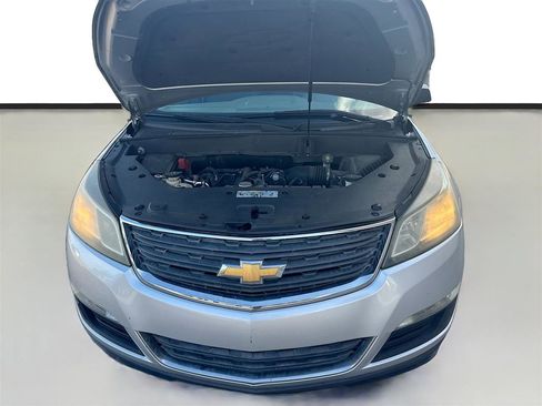 Used 2016 Chevrolet Traverse LS image 30