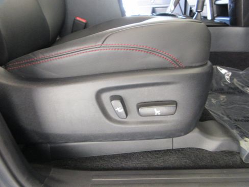 Used 2024 Toyota 4Runner TRD Pro AWD/4WD image 28