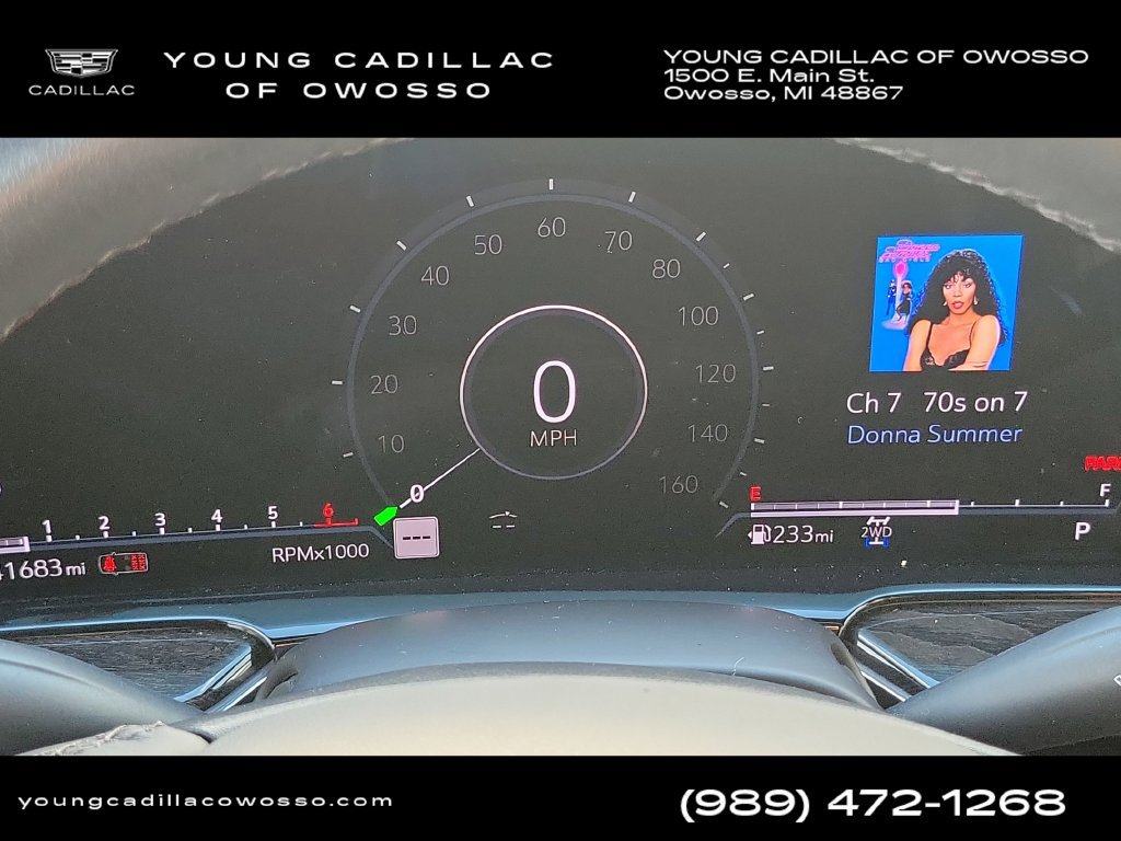 Used 2023 Cadillac Escalade Premium Luxury w/ LPO, Illumination Package AWD/4WD image 14