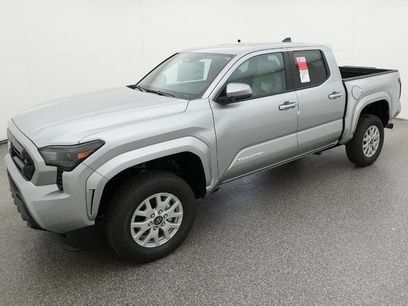 New 2026 Toyota Tacoma SR5
