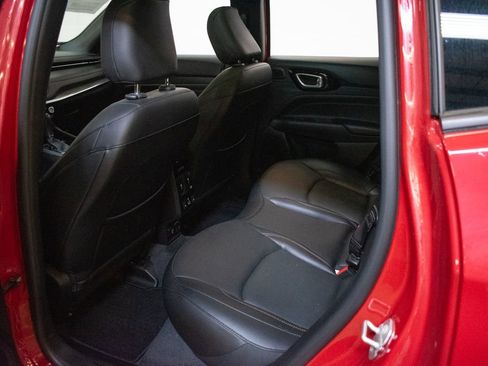 Used 2022 Jeep Compass Limited w/ (RED) Package AWD/4WD image 23