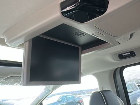 New 2026 Honda Odyssey Touring image 21