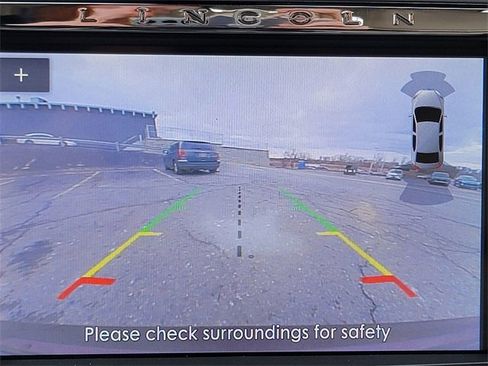 Used 2020 Lincoln Continental w/ Premium Package image 6