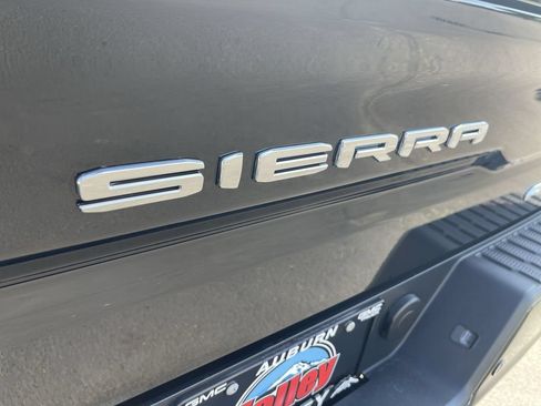 New 2026 GMC Sierra 1500 AT4 w/ AT4 Premium Package AWD/4WD image 33