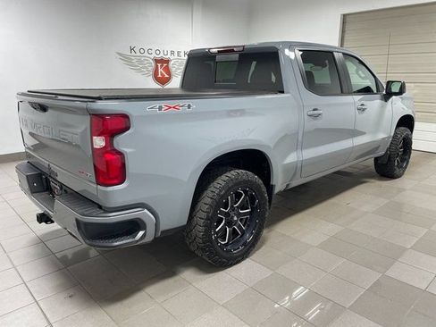 Used 2024 Chevrolet Silverado 1500 RST w/ Convenience Package II AWD/4WD image 6