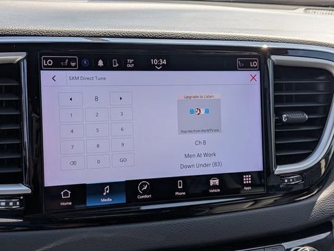 Used 2023 Chrysler Pacifica Touring-L image 19