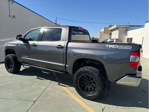 Used 2014 Toyota Tundra SR5 w/ TRD Off Road Package AWD/4WD image 11