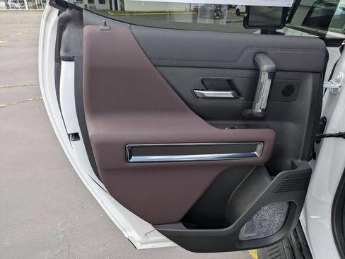 New 2026 GMC Hummer EV SUV AWD/4WD image 28