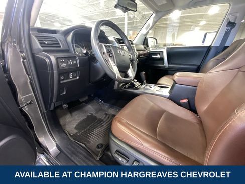 Used 2022 Toyota 4Runner Limited AWD/4WD image 13