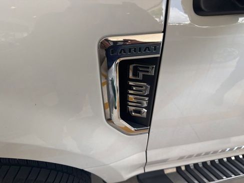Used 2019 Ford F350 Lariat w/ Lariat Ultimate Package AWD/4WD image 3