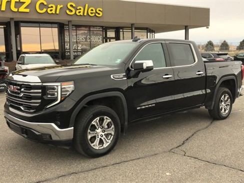 Used 2025 GMC Sierra 1500 SLT image 4