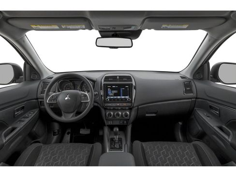 Used 2026 Mitsubishi Outlander Sport LE AWD/4WD image 7