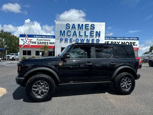 Certified 2025 Ford Bronco Badlands AWD/4WD image 2