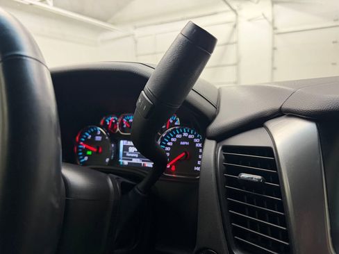 Used 2020 Chevrolet Tahoe LT AWD/4WD image 32